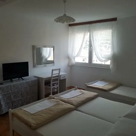 Apartement Zora Apartment *